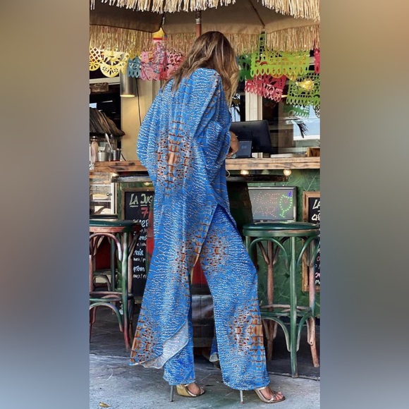 Luxury Two Piece Crocodile Pants Set Chiffon Kimono Kaftan Swimsuit Coverup. - Picture 3 of 14